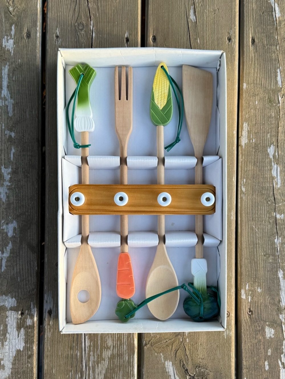 Avon Gallery Originals Vegetable Utensils and Rack in Original Packaging